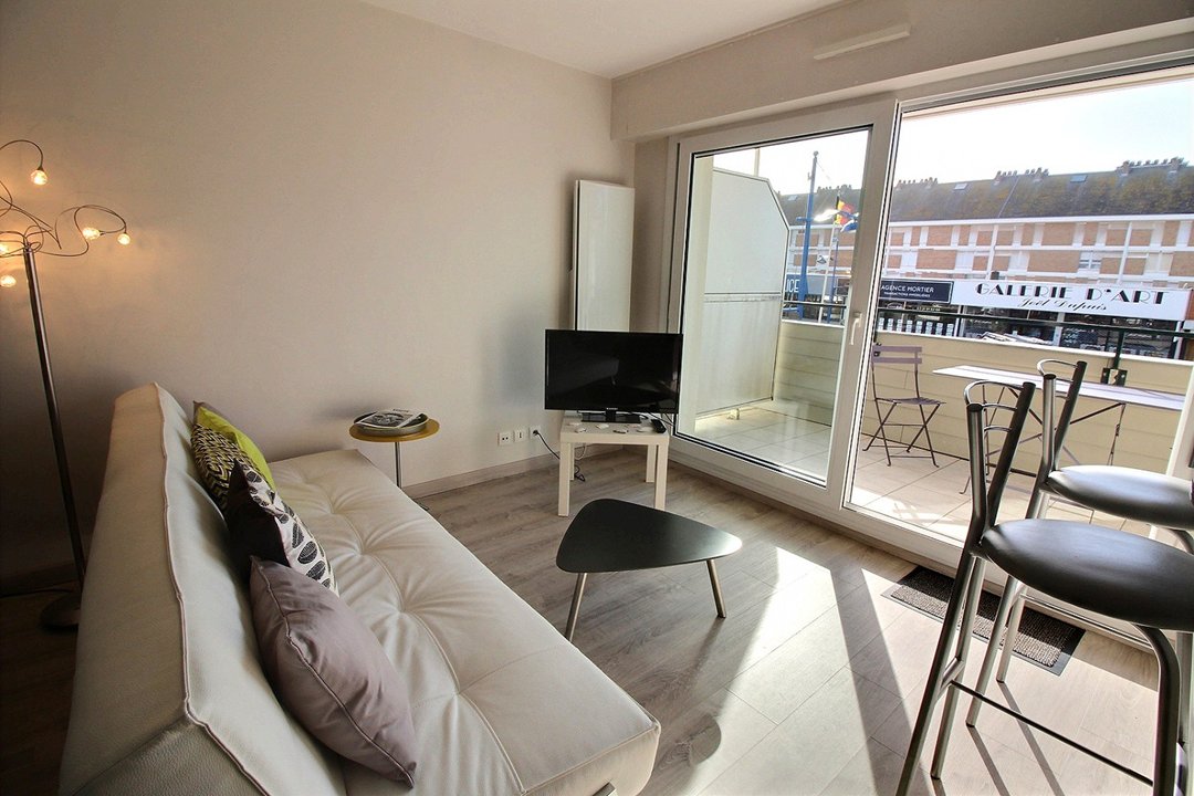 /picture/helios/116215201/POTINIERE G1/10_2025-12-25CET00h00-13.jpg